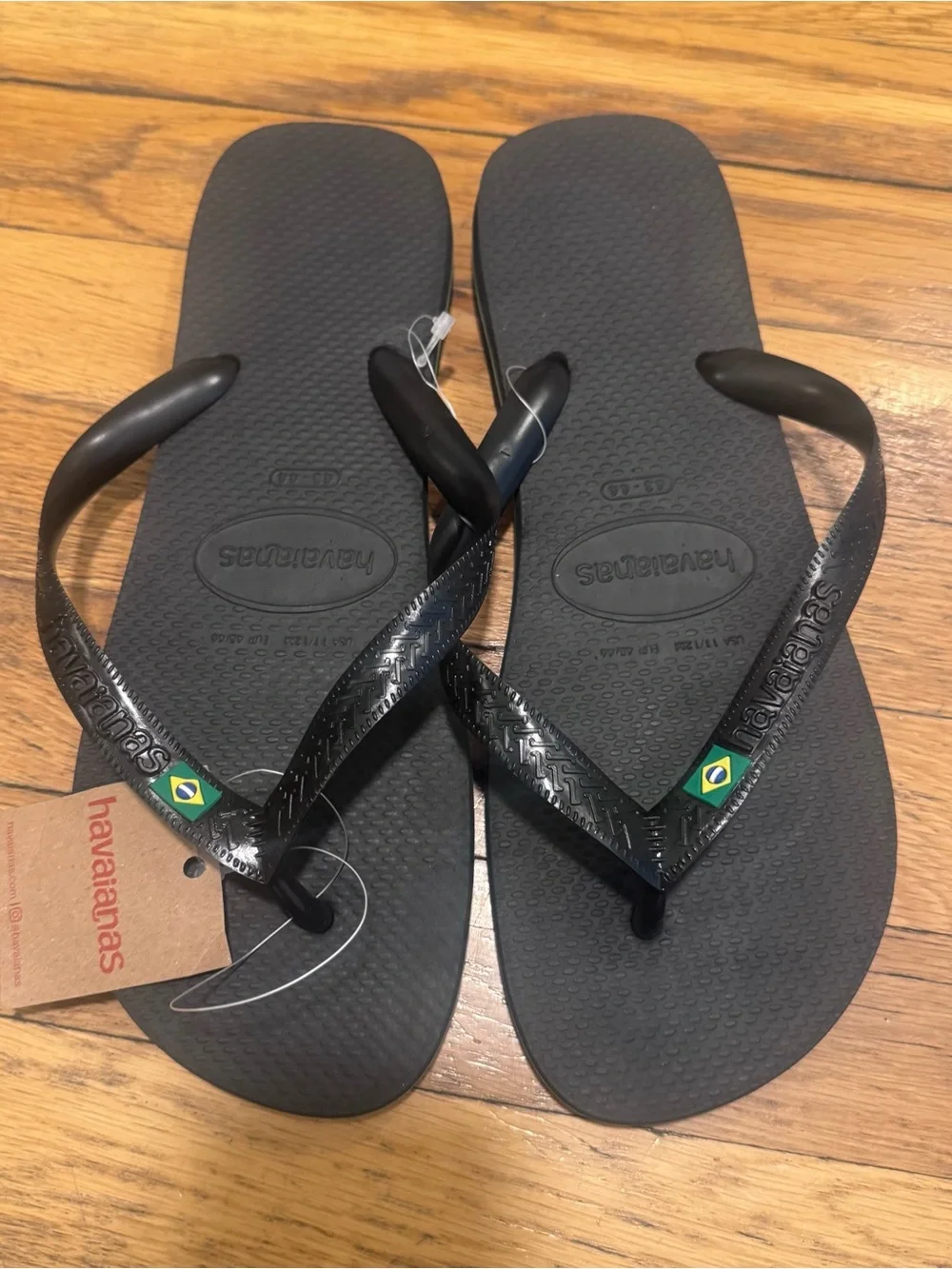 Havaianas Men’s Brazil flag Black Flip Flops